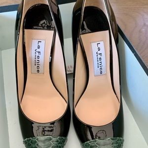 La Fenice Venezia green leather heels size 8